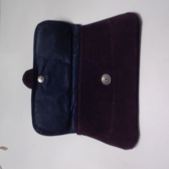 WOMEN'S BROWN CLUTCH PURSE - Picture 3 of 6